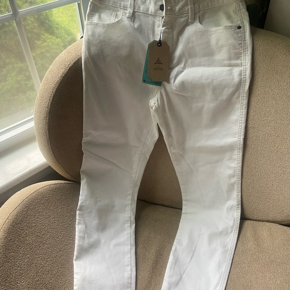 Prana White Oday Jeans new with tags. US Size 10. 28” inseam. - Picture 3 of 7